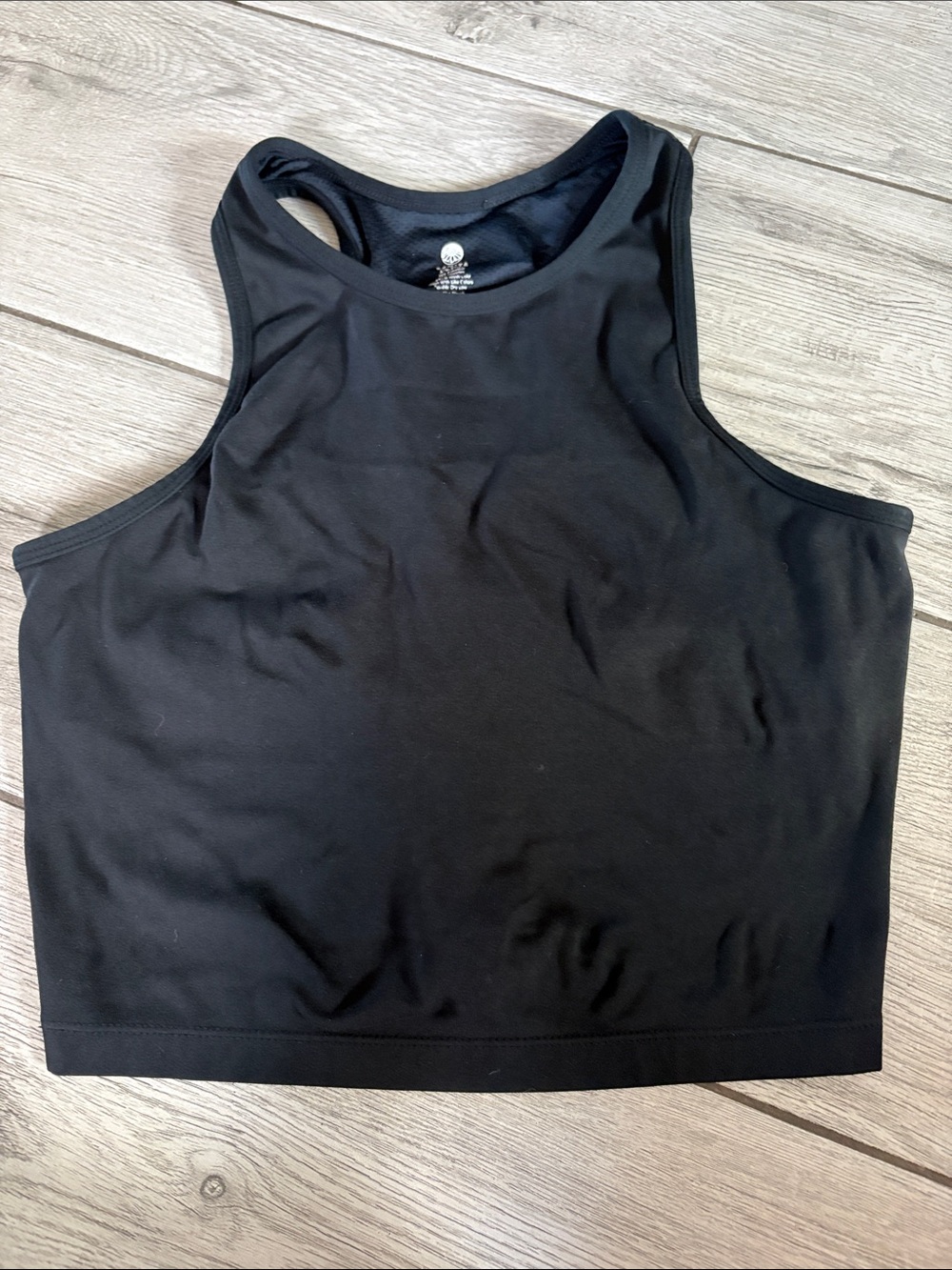 Senita holly crop top